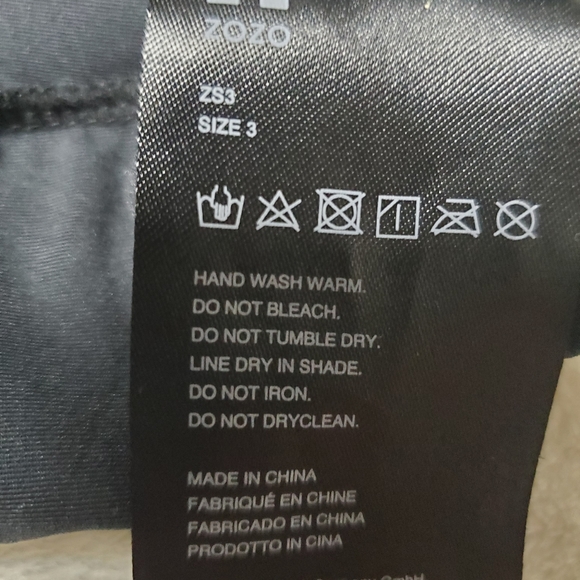 ZOZOSUIT - Picture 5 of 7